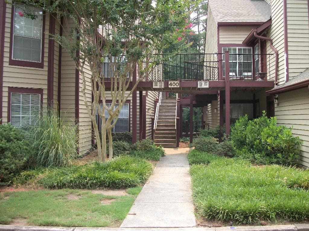 411 Hawkstone Way 411, Johns Creek, GA 30022 — most recent listing photo