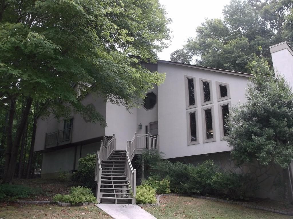 4139 Charleston Trail, Smyrna, GA 30080 — most recent listing photo