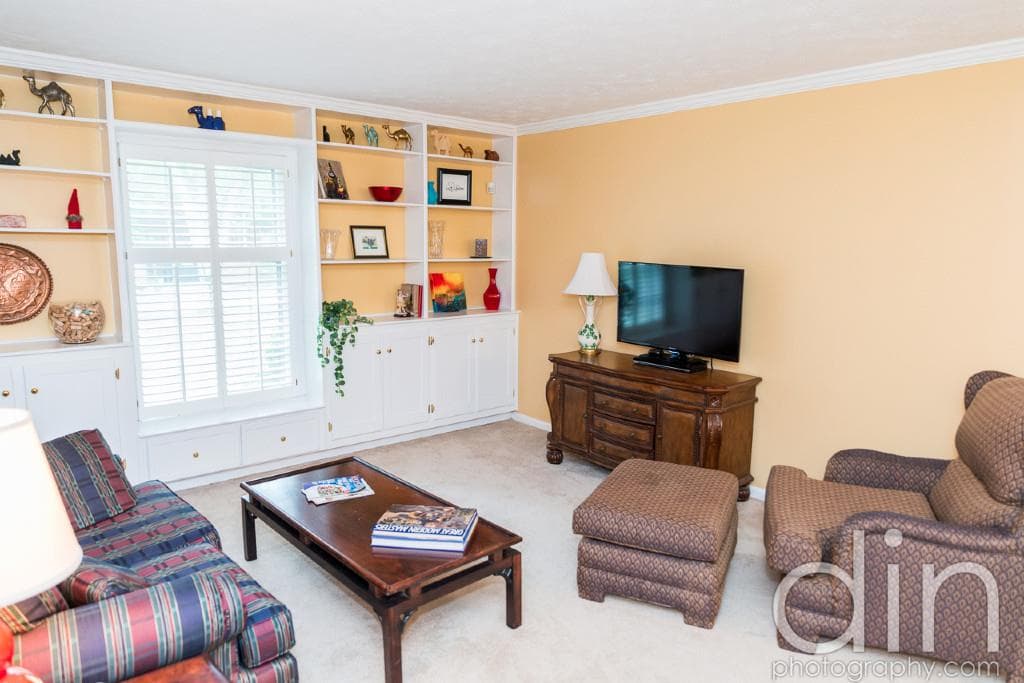6700 Roswell Road 3B, Sandy Springs, GA 30328 — most recent listing photo