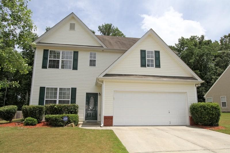 4 bedroom, 2,652 sq ft single family residence sold at 2441 Radcliffe Court, Dacula, GA 30019
