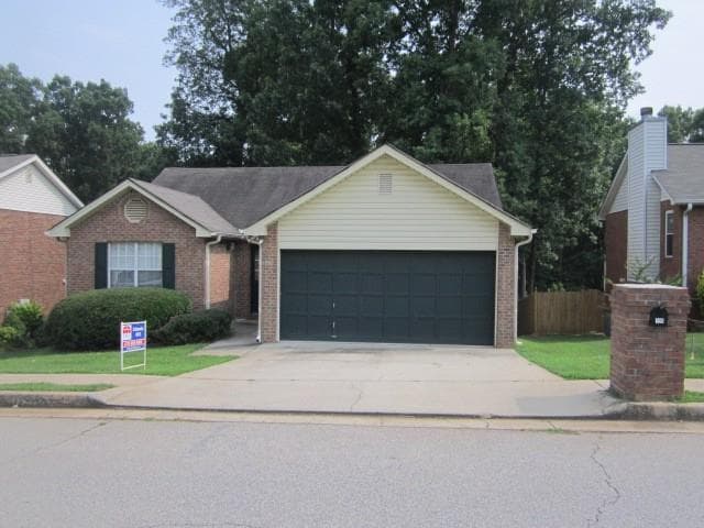 106 Oakwood Circle, Stockbridge, GA 30281 — most recent listing photo