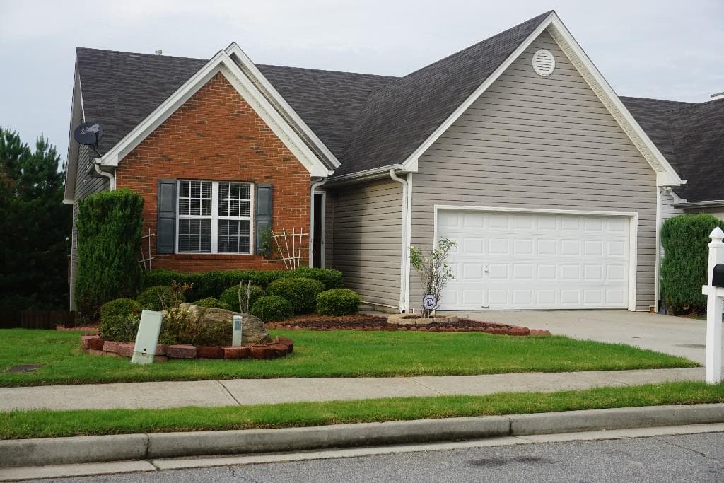 4 bedroom single family residence sold at 92 Kirkhill Drive, Lawrenceville, GA 30044