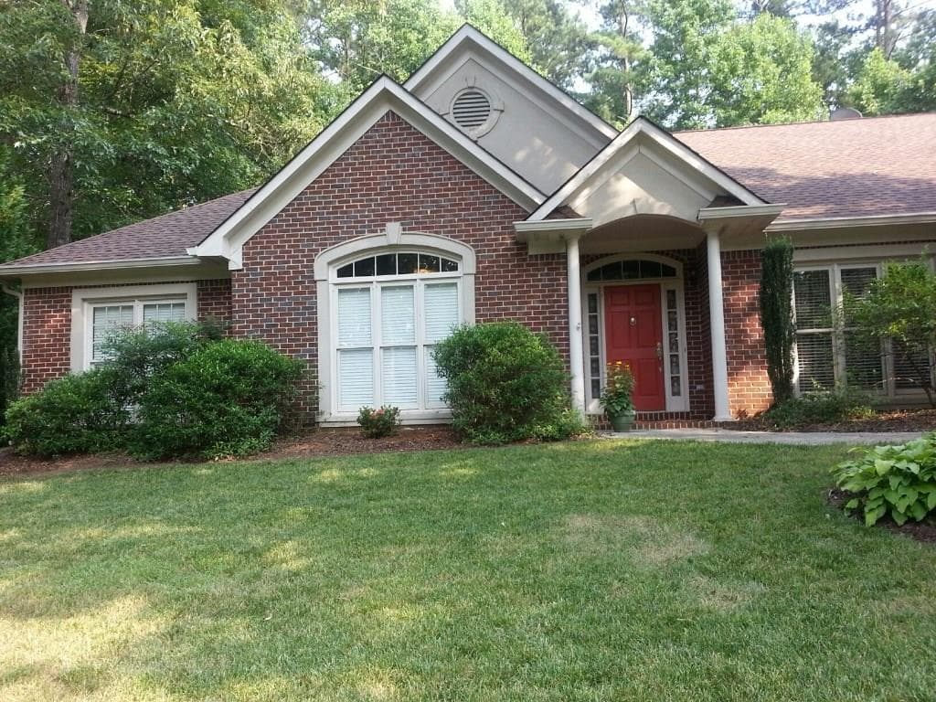 3 bedroom, 2,323 sq ft single family residence sold at 400 Merritt Drive, Lawrenceville, GA 30044