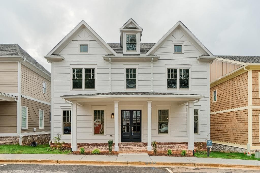 7 McEvoy Lane, Decatur, GA 30030 — most recent listing photo