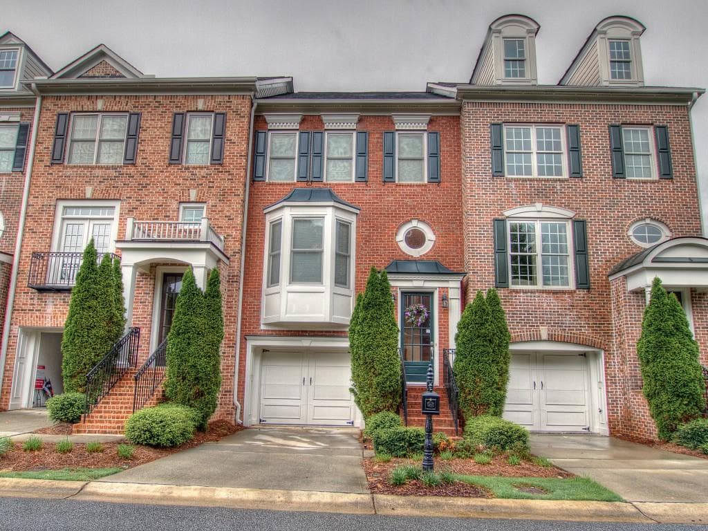 5802 Waters Edge Trail 5802, Roswell, GA 30075 — most recent listing photo