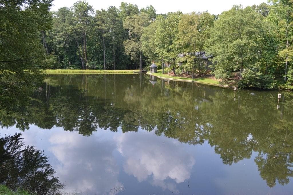 2487 Cedar Wood Court, Marietta, GA 30068 — most recent listing photo