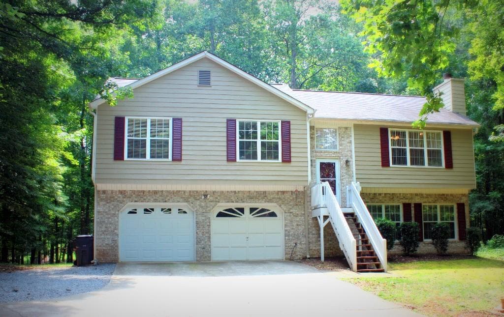 5 bedroom, 1,964 sq ft single family residence sold at 22 Wembley Drive, Dallas, GA 30157