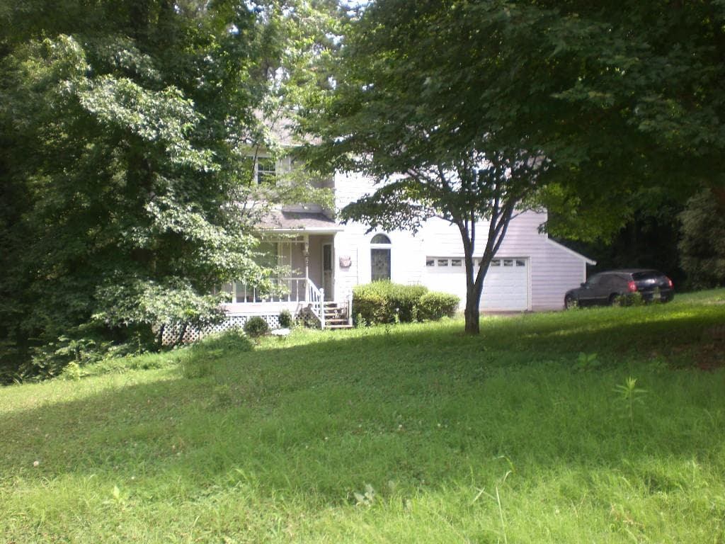 3 bedroom, 1,744 sq ft single family residence sold at 3592 Sharon Court, Douglasville, GA 30135