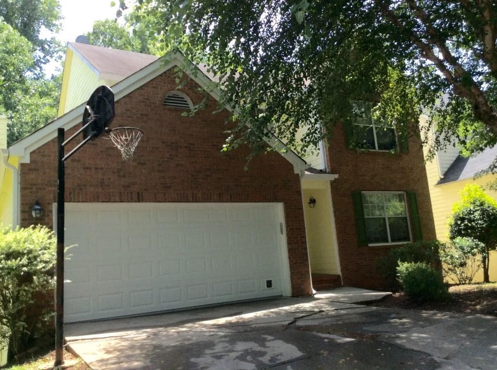5 bedroom, 2,613 sq ft single family residence sold at 3010 Ennfield Lane, Duluth, GA 30096