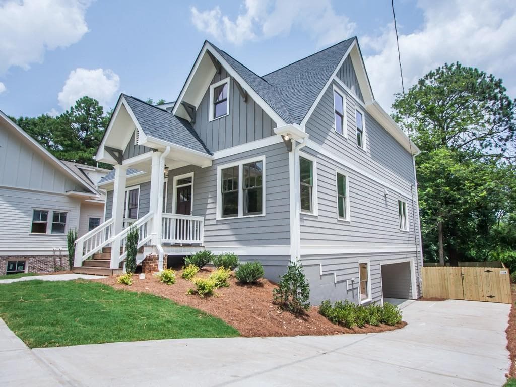 925 Sycamore Drive, Decatur, GA 30030 — most recent listing photo