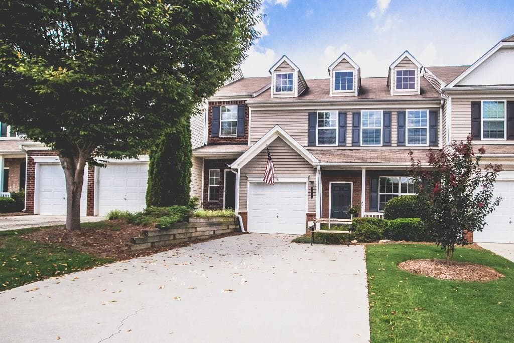 421 Windstone Trail 421, Alpharetta, GA 30004 — most recent listing photo