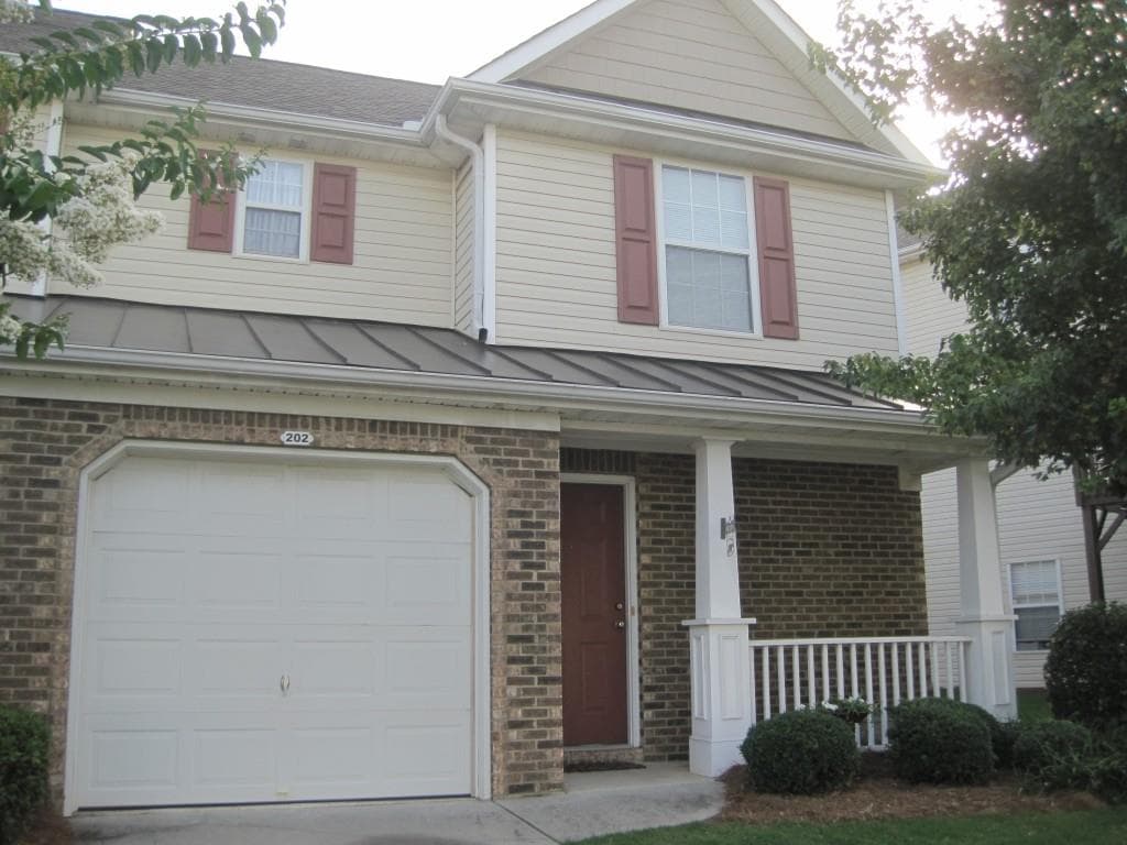 202 Fox Creek Boulevard 202, Woodstock, GA 30188 — most recent listing photo