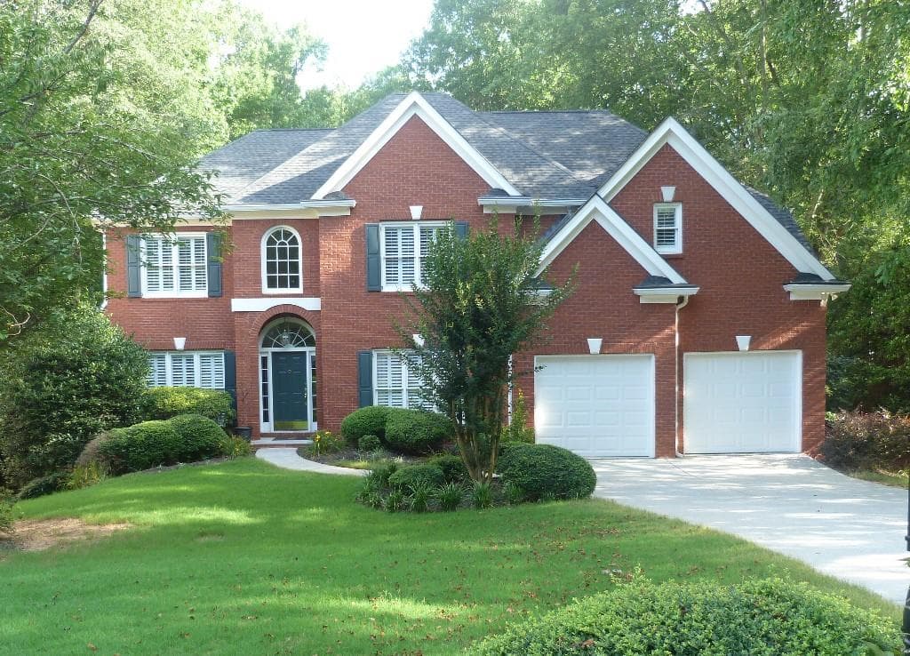 910 Sundew Drive, Alpharetta, GA 30005 — most recent listing photo
