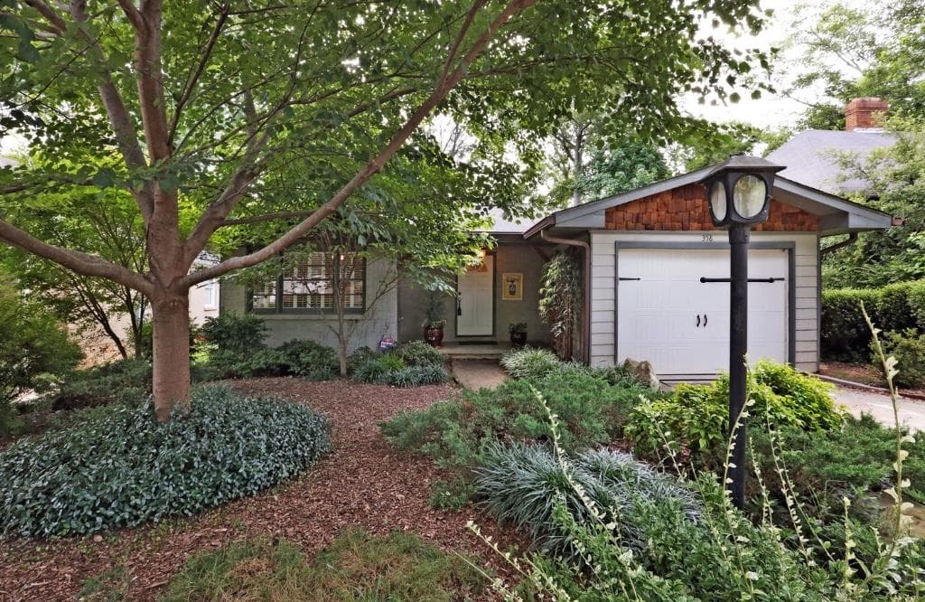 3 bedroom, 1,227 sq ft single family residence sold at 358 Sisson Avenue, Atlanta, GA 30317