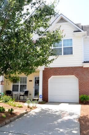 2384 Suwanee Pointe Drive, Lawrenceville, GA 30043 — most recent listing photo