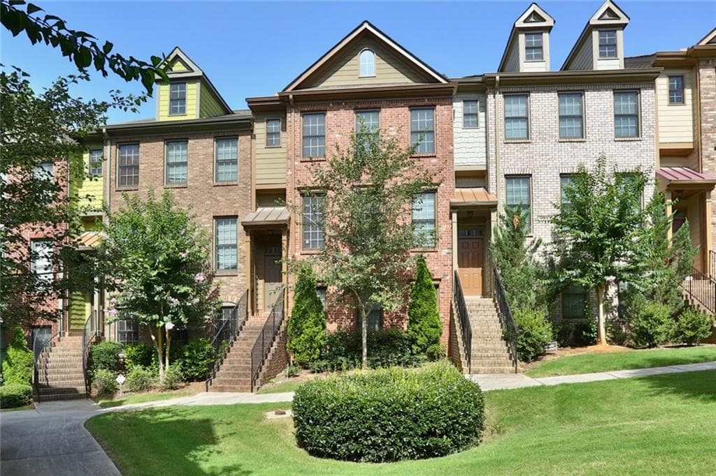 4 bedroom, 2,361 sq ft townhouse sold at 3110 Pittard Hill Point, Duluth, GA 30096