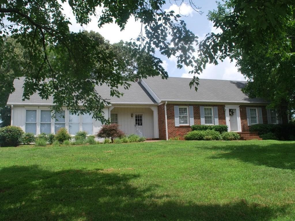2475 Avery Road, Canton, GA 30115 — most recent listing photo