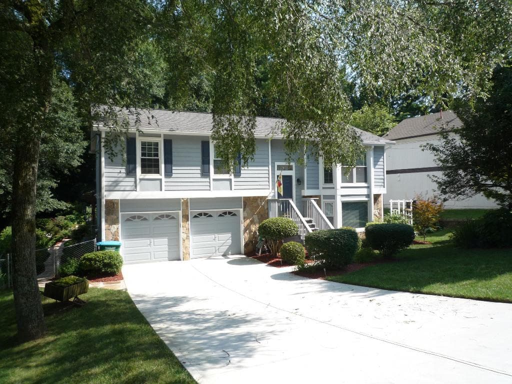 4876 Royal Drive, Duluth, GA 30096 — most recent listing photo
