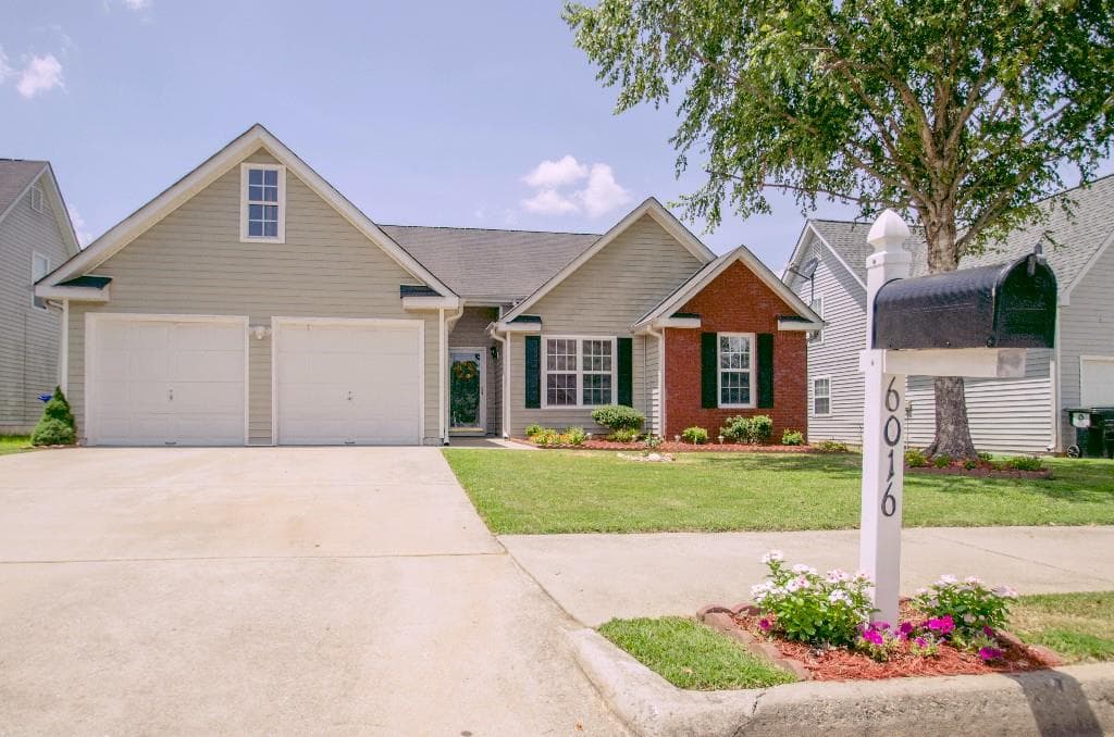 6016 Preserve Pass, Fairburn, GA 30213 — most recent listing photo