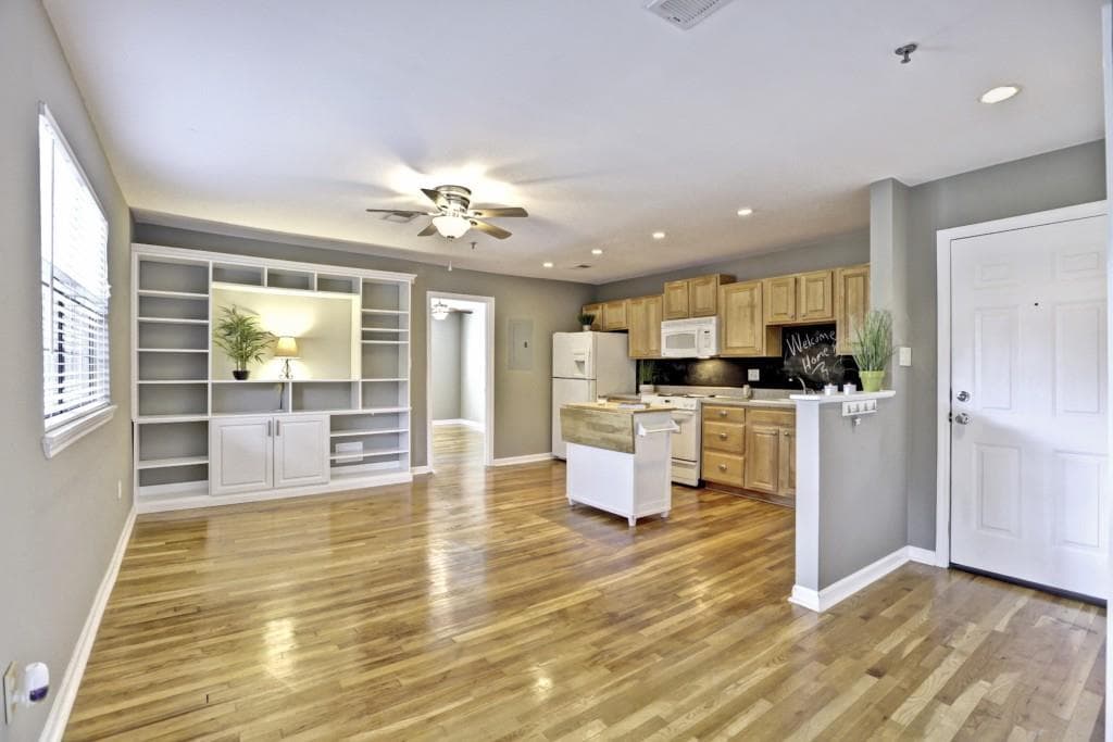 323 8th Street 5, Atlanta, GA 30308 — most recent listing photo