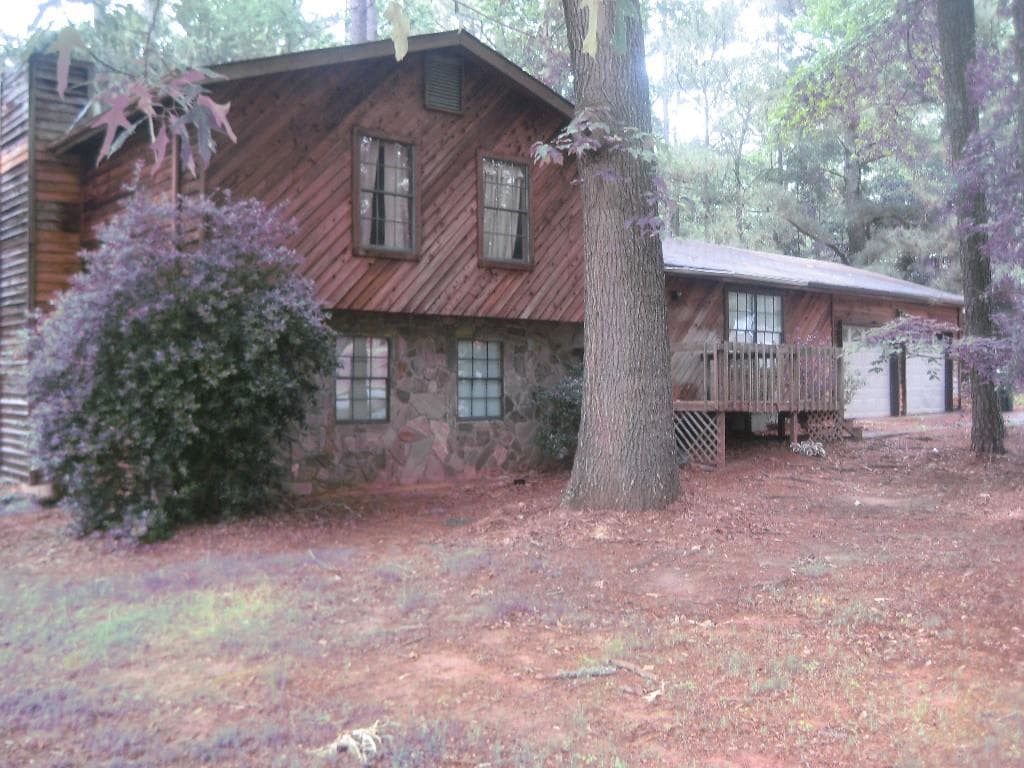 6252 Highpoint Road, Union City, GA 30291 — most recent listing photo