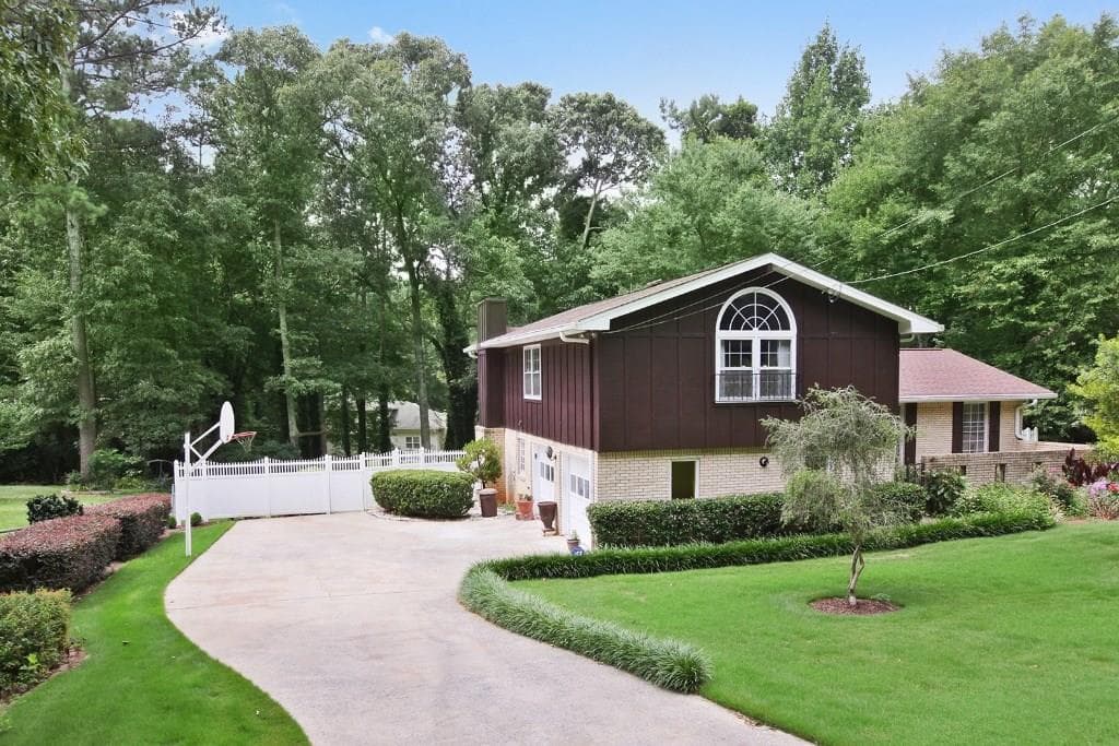 1630 Adrian Drive, Riverdale, GA 30296 — most recent listing photo