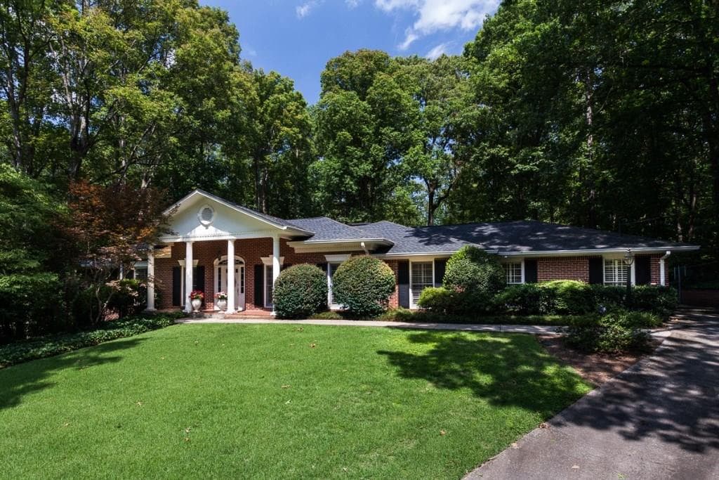 5 bedroom single family residence sold at 6125 Rivercliffe Drive, Sandy Springs, GA 30328