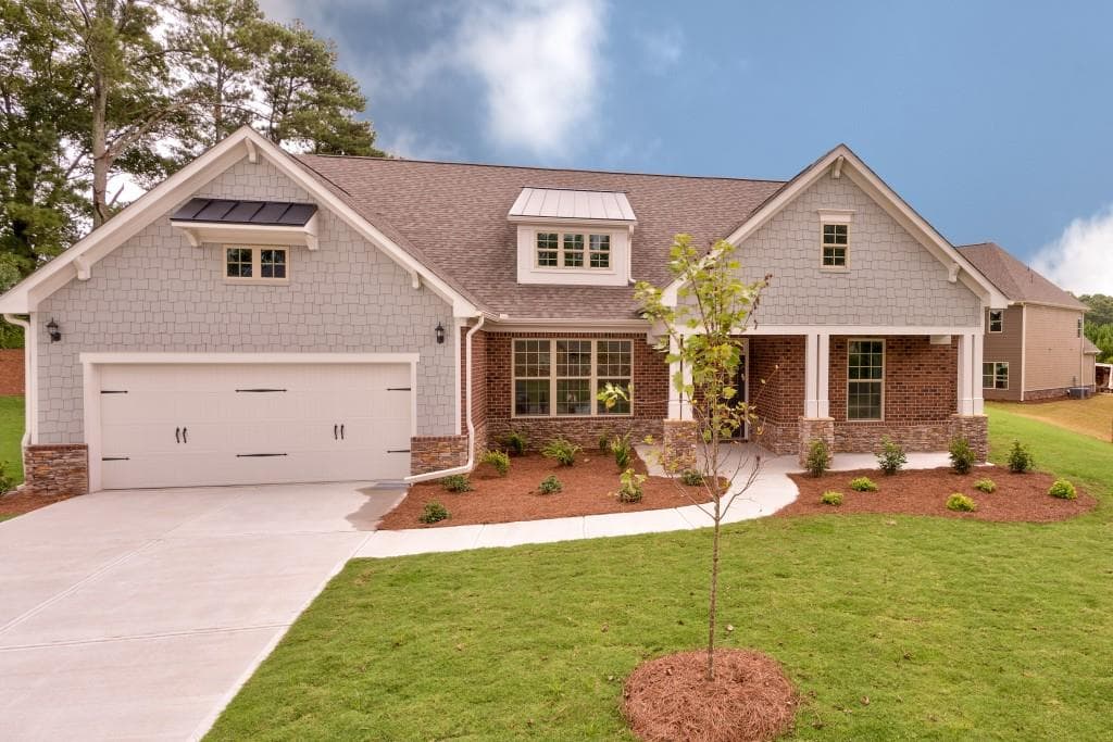 3 bedroom, 2,687 sq ft single family residence sold at 4820 Saddle Horn Way, Cumming, GA 30040