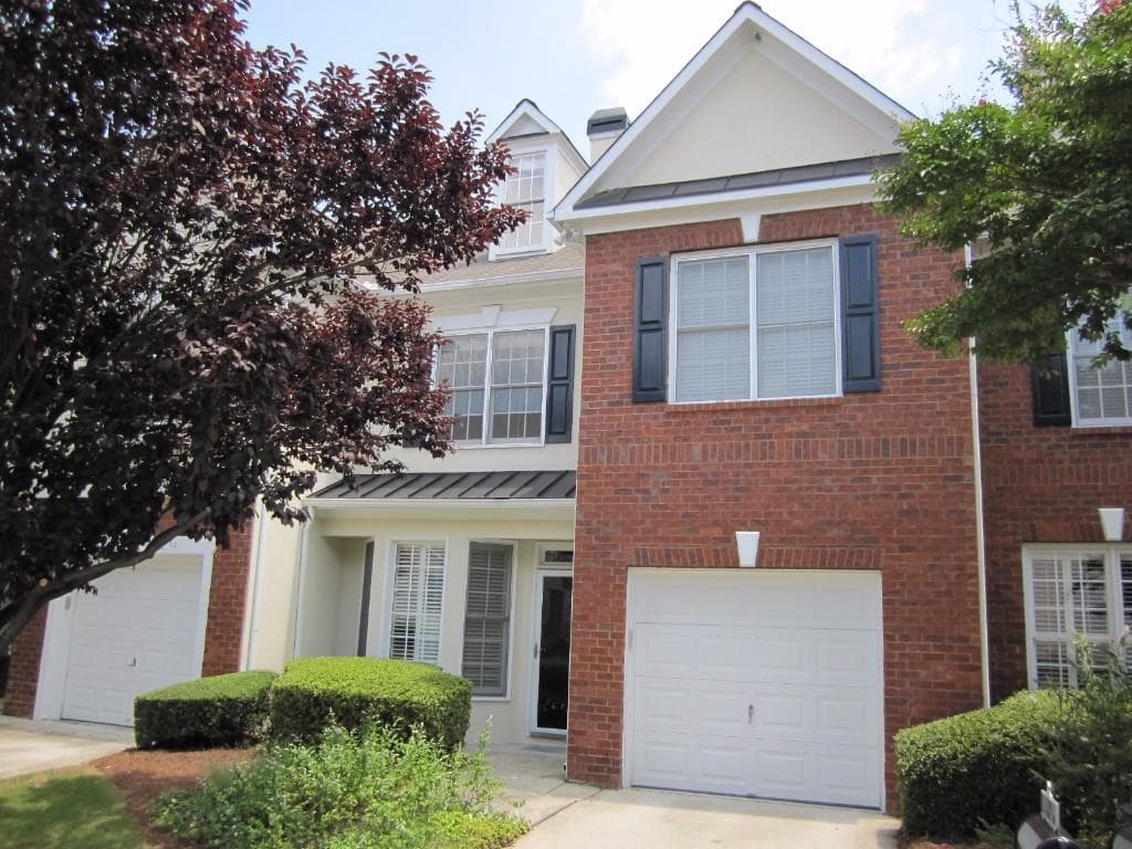2558 Longcourt Circle, Atlanta, GA 30339 — most recent listing photo