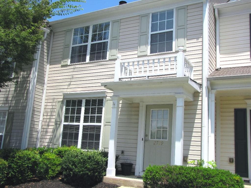 2729 Ashleigh Lane, Alpharetta, GA 30004 — most recent listing photo