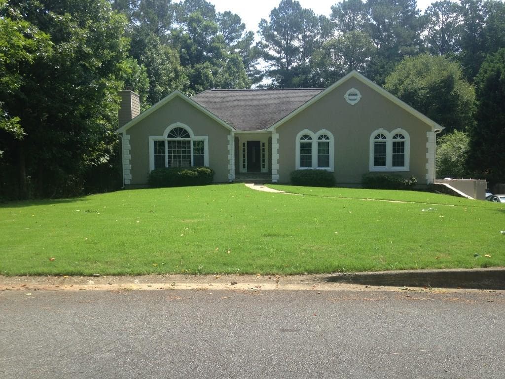 638 Picketts Lake Drive, Acworth, GA 30101 — most recent listing photo