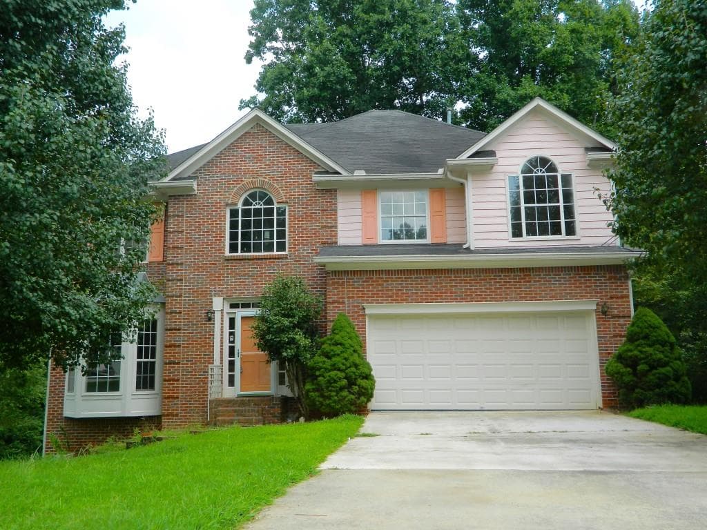 5 bedroom, 3,447 sq ft single family residence sold at 1715 Watercrest Circle, Lawrenceville, GA 30043