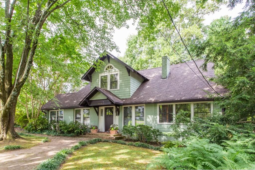 4 bedroom, 2,520 sq ft single family residence sold at 166 Erie Avenue, Decatur, GA 30030