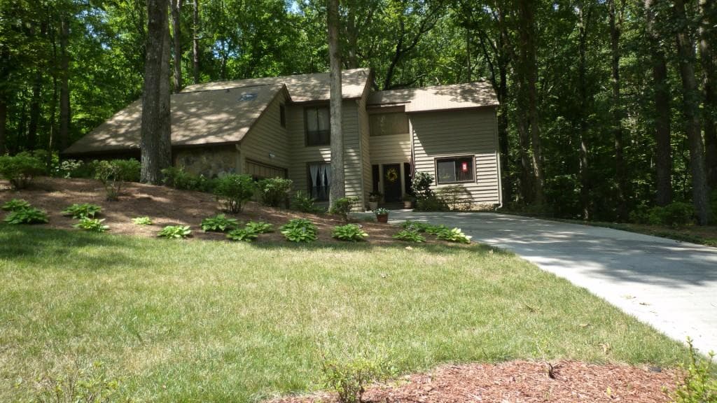 1615 Branch Valley Drive, Roswell, GA 30076 — most recent listing photo