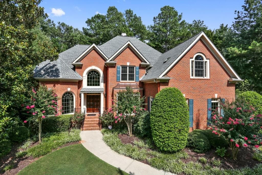 9465 Nesbit Lakes Drive, Alpharetta, GA 30022 — most recent listing photo