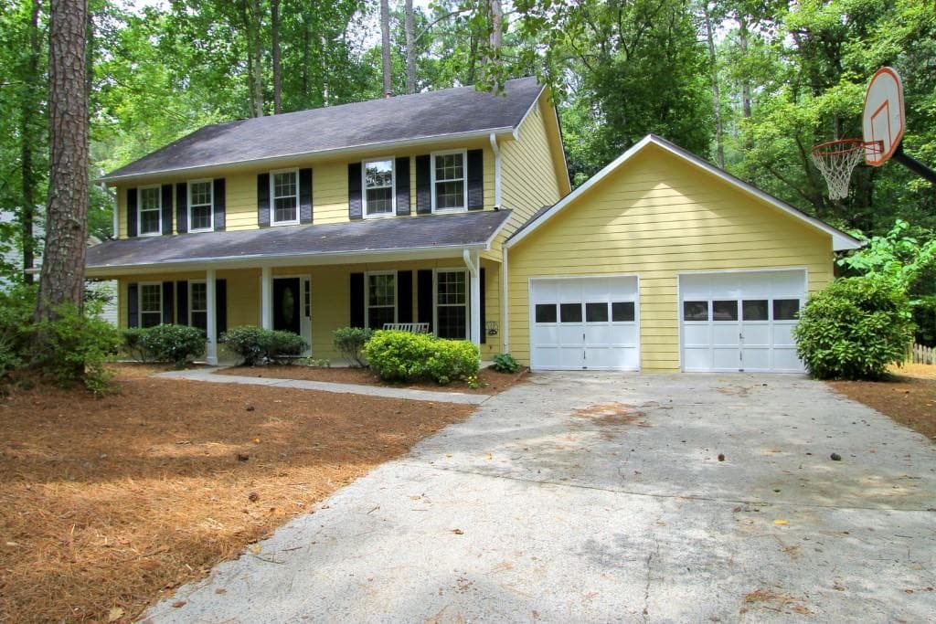 2165 Heritage Trace Lane, Marietta, GA 30062 — most recent listing photo