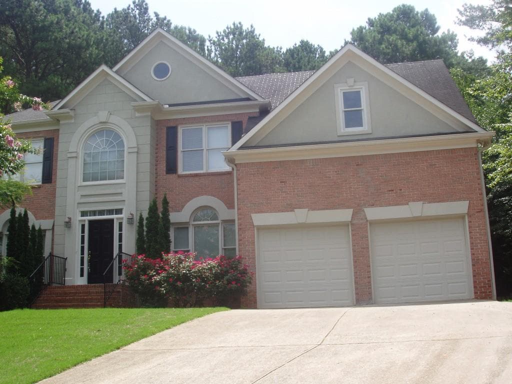 5 bedroom single family residence sold at 402 Bridgepoint Lane, Woodstock, GA 30189