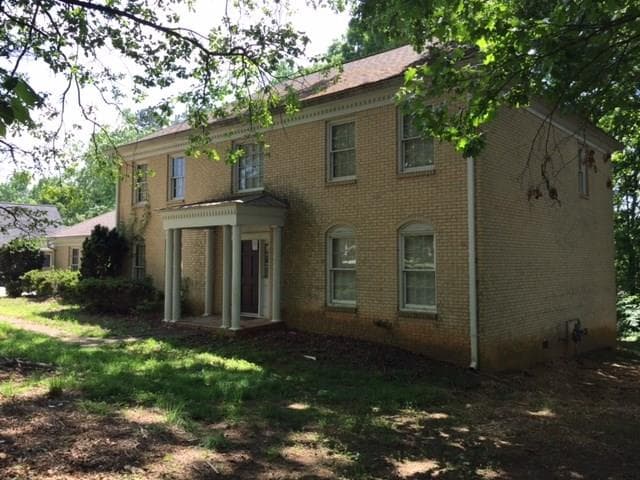 1985 Clipper Straits, Snellville, GA 30078 — most recent listing photo