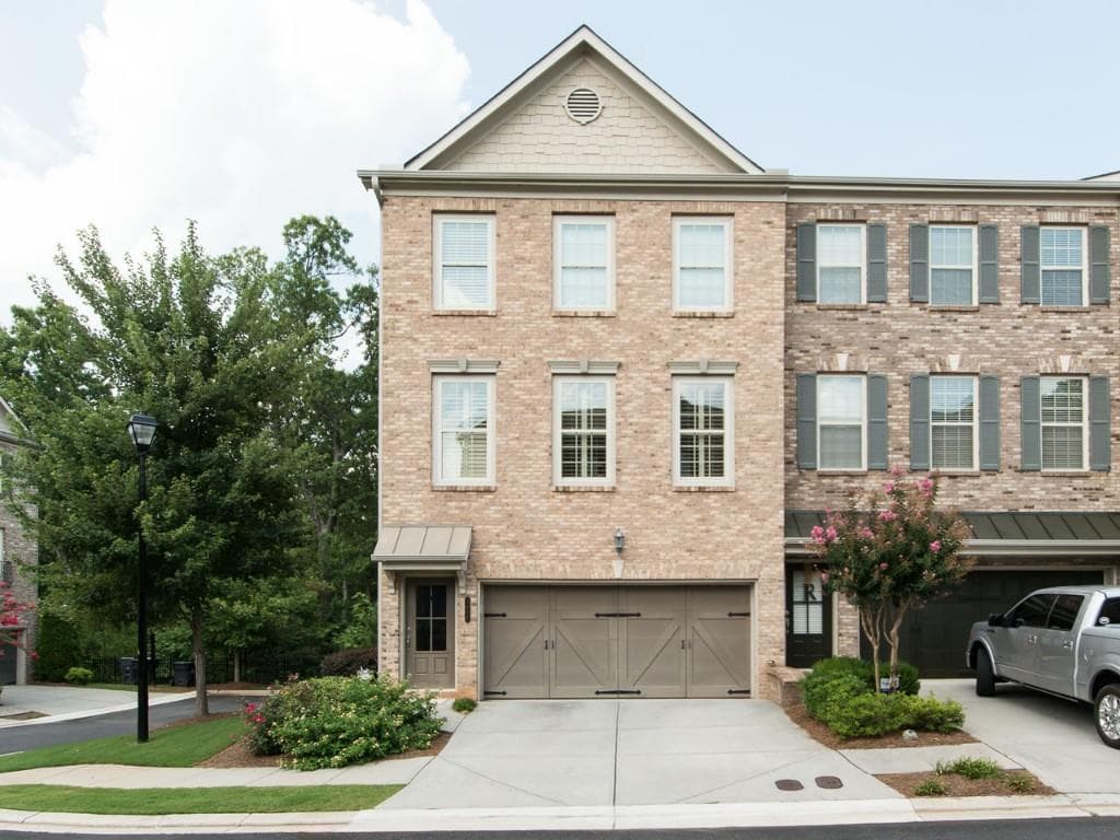 3435 Willow Oak Drive, Peachtree Corners, GA 30092 — most recent listing photo