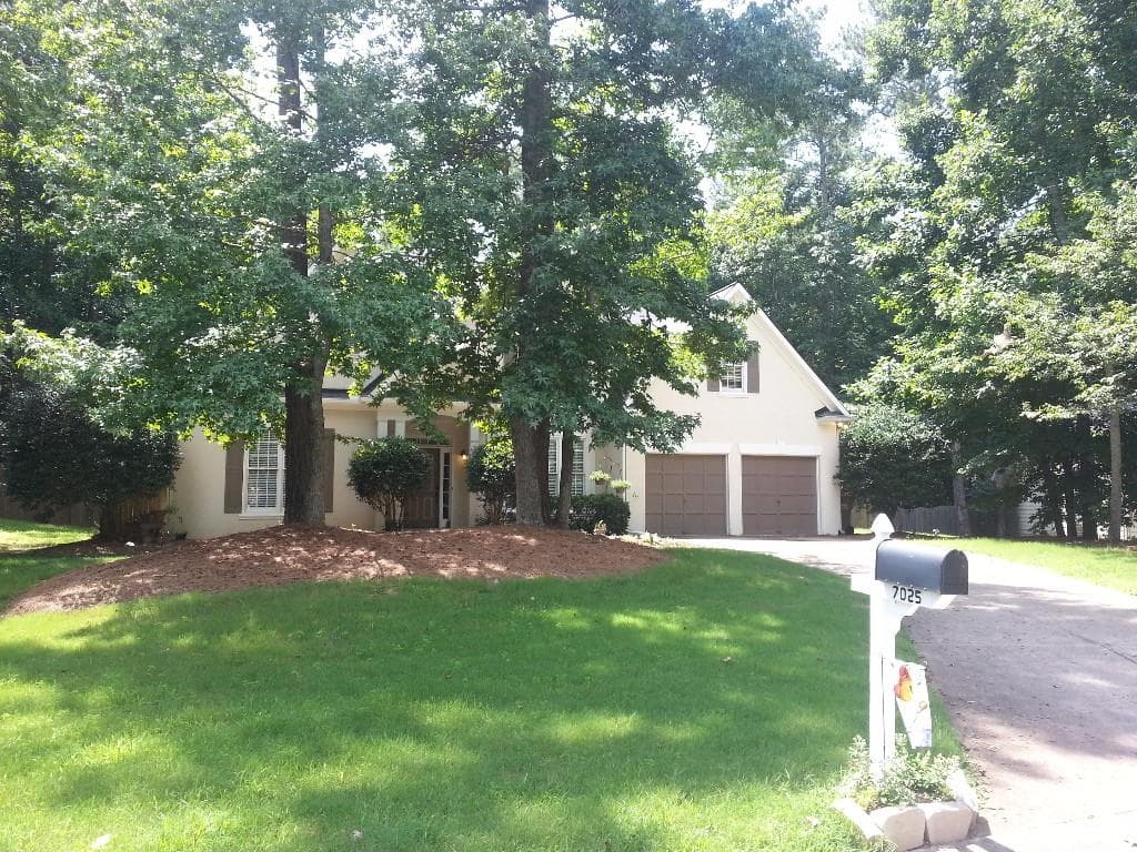 4 bedroom, 2,056 sq ft single family residence sold at 7025 Fox Creek Drive, Cumming, GA 30040