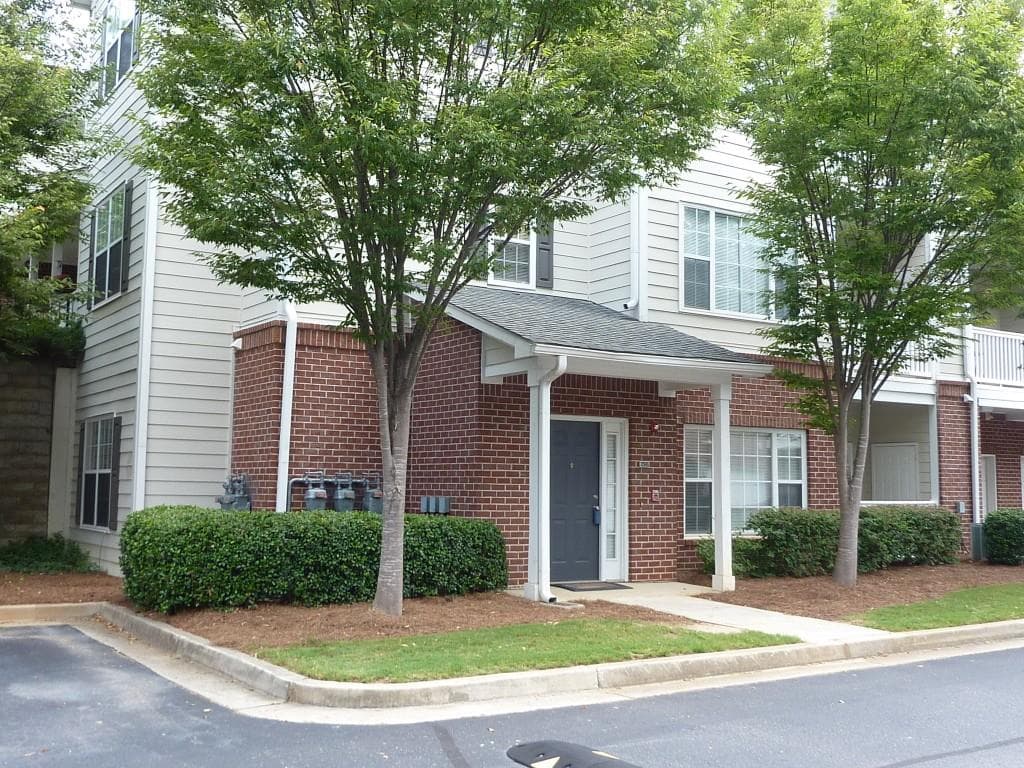 8020 Woodland Lane 8020, Alpharetta, GA 30009 — most recent listing photo