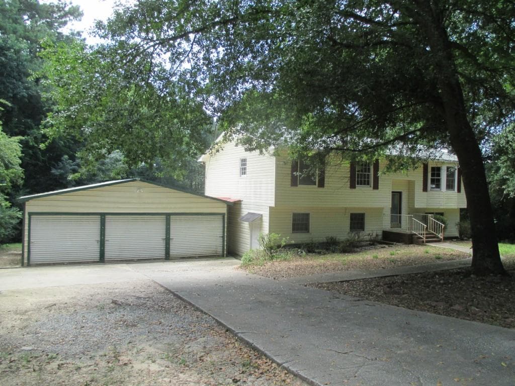 3798 Leach Road, Snellville, GA 30039 — most recent listing photo