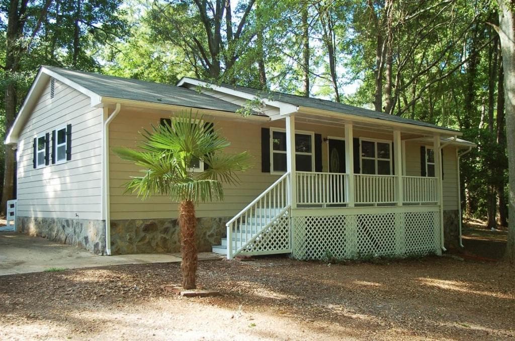 4 bedroom single family residence sold at 57 Minish Drive, Commerce, GA 30530