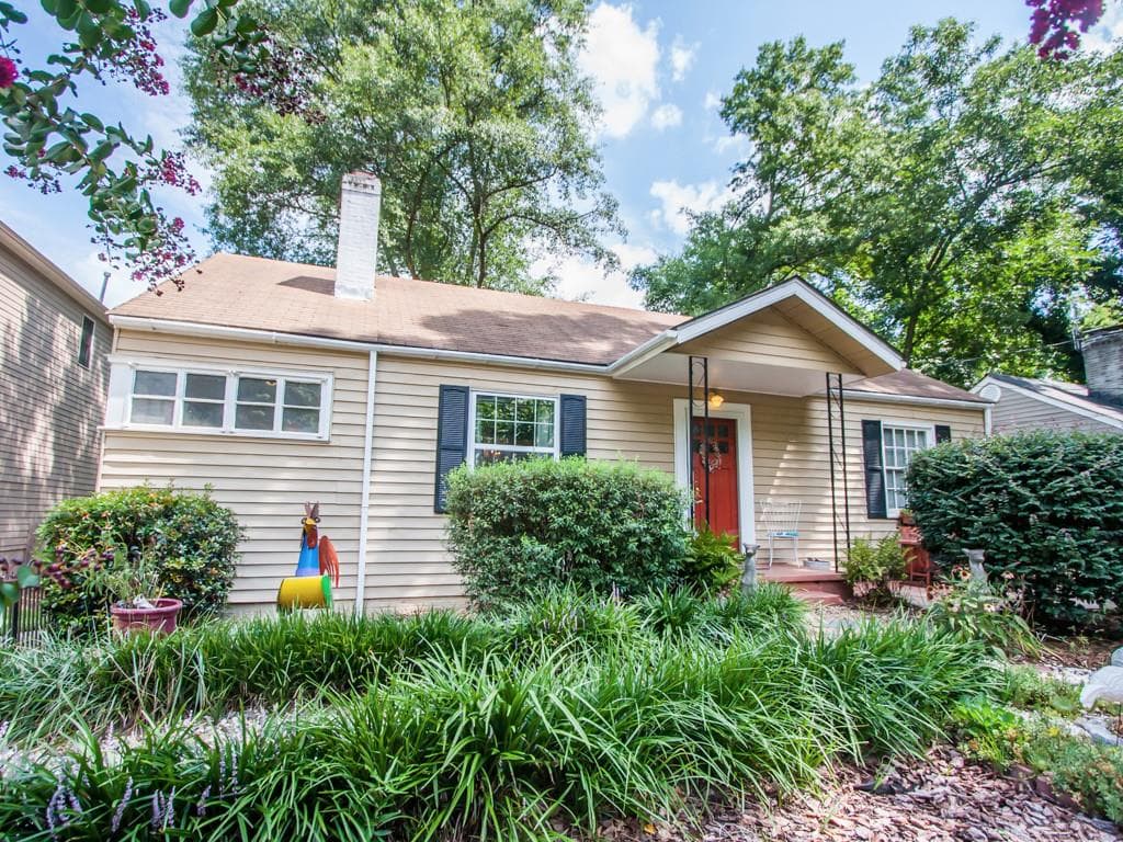 2 bedroom, 1,107 sq ft single family residence sold at 2266 Sutton Street, Atlanta, GA 30317