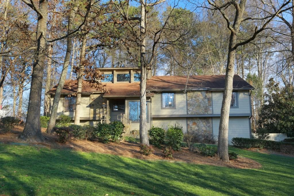 395 Old Tree Trace, Roswell, GA 30075 — most recent listing photo