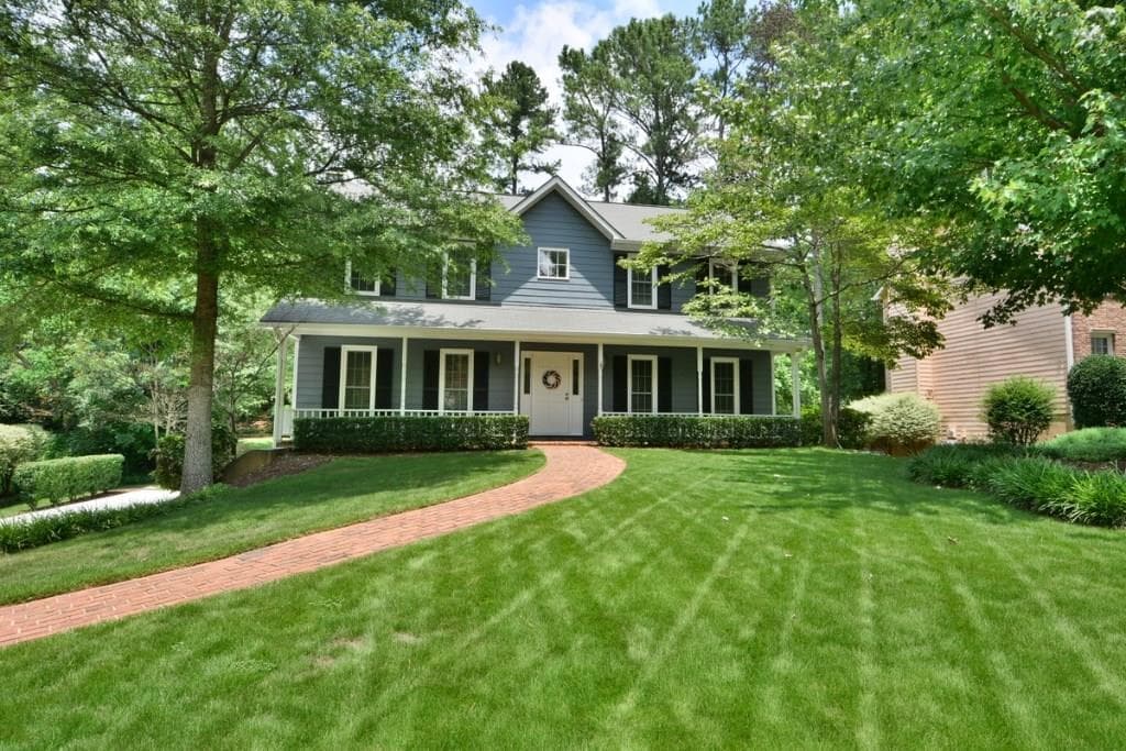 9170 Eves Circle, Roswell, GA 30076 — most recent listing photo