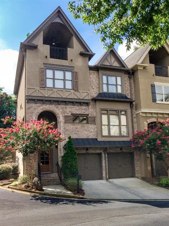 1910 Saxon Valley Circle 1910, Brookhaven, GA 30319 — most recent listing photo