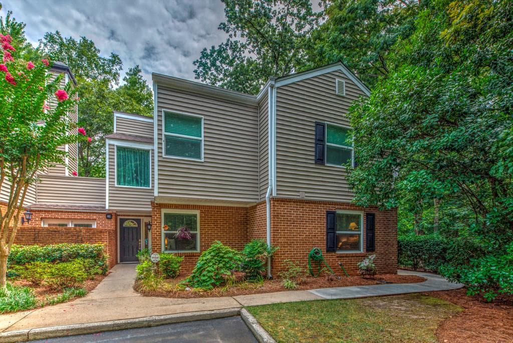 46 Dunwoody Springs Drive 46, Sandy Springs, GA 30328 — most recent listing photo