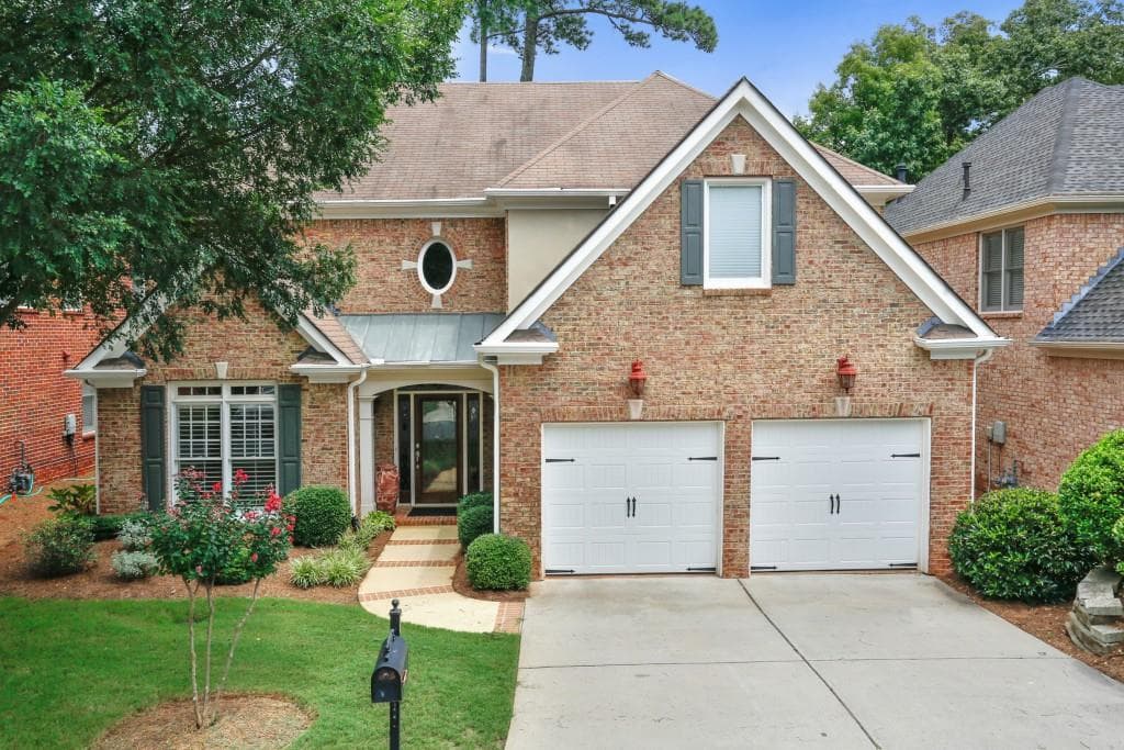 6400 Glen Oaks Lane, Sandy Springs, GA 30328 — most recent listing photo