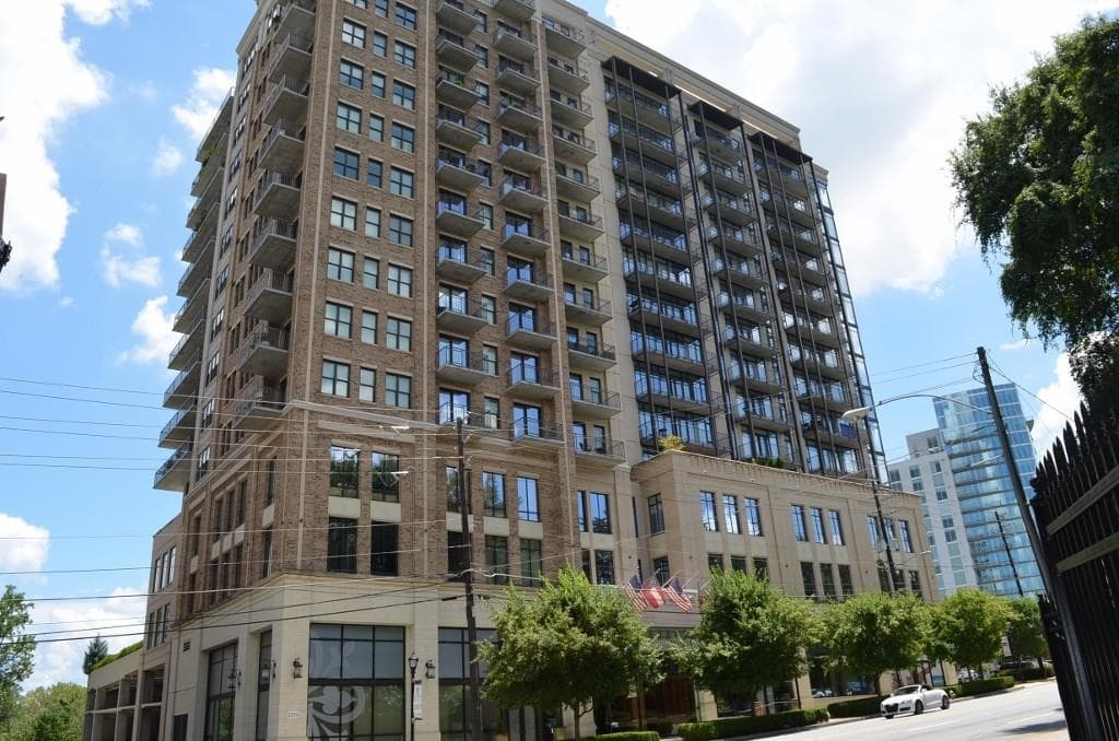 2233 Peachtree Road 1202, Atlanta, GA 30309 — most recent listing photo